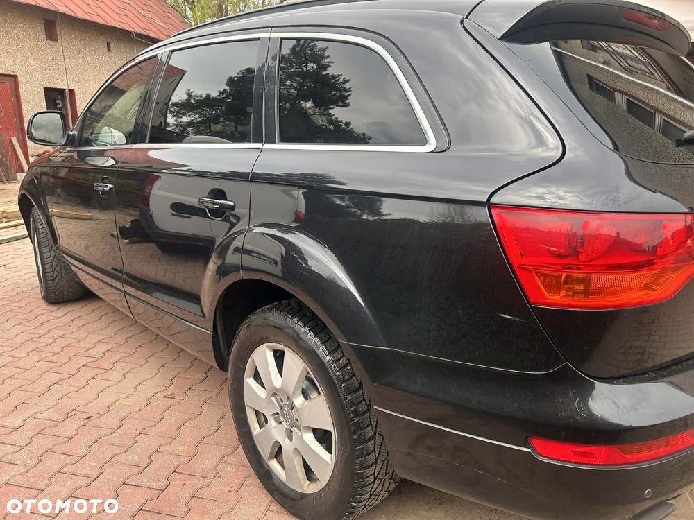 Audi Q7 - 7