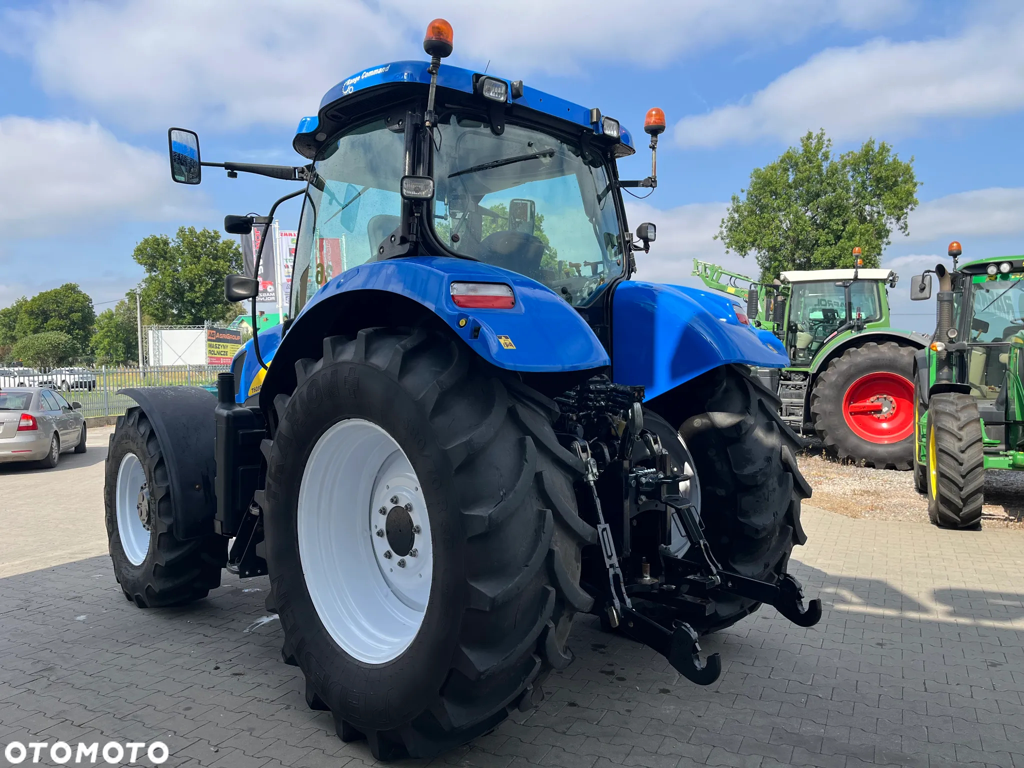 New Holland T 6080 - 6