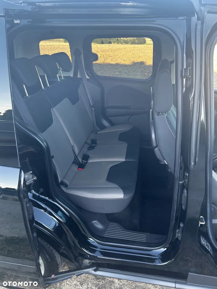 Ford Tourneo Courier 1.0 EcoBoost S&S Ambiente - 18