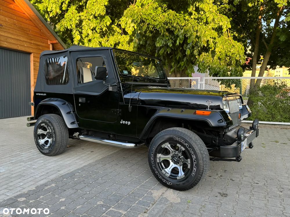 Jeep Wrangler - 3