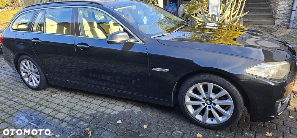 BMW Seria 5 525d xDrive Luxury Line - 4