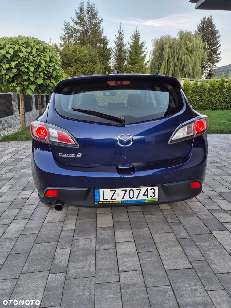 Mazda 3 2.0 Exclusive + - 5
