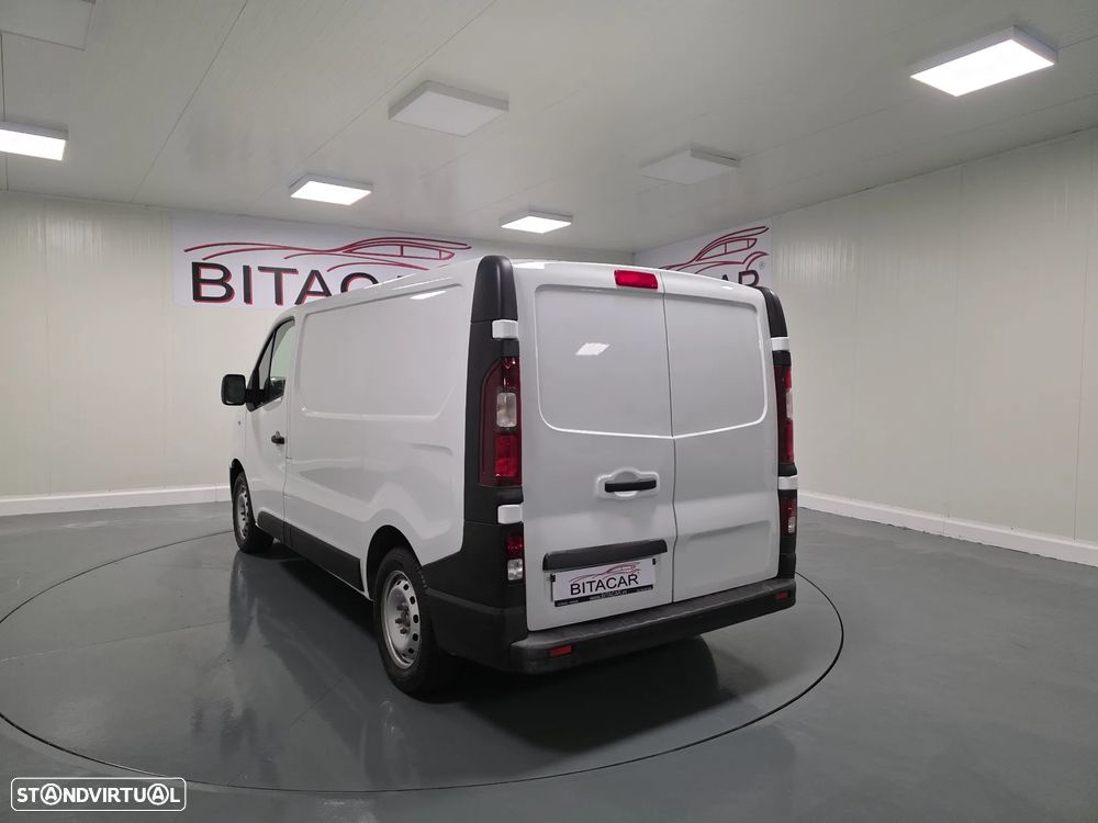 Renault TRAFIC 2.0 DCI 120CV IVA DEDUTIVEL - 19