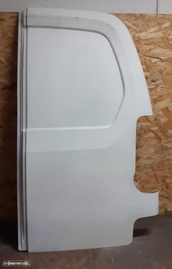 Porta Trás Dto Peugeot Partner Caixa (K9) - 1