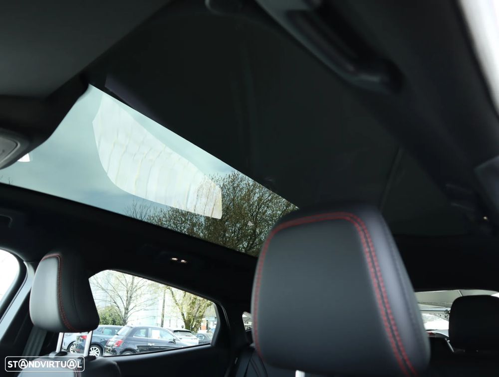 Ford Mustang Mach-E AWD PREMIUM - 42