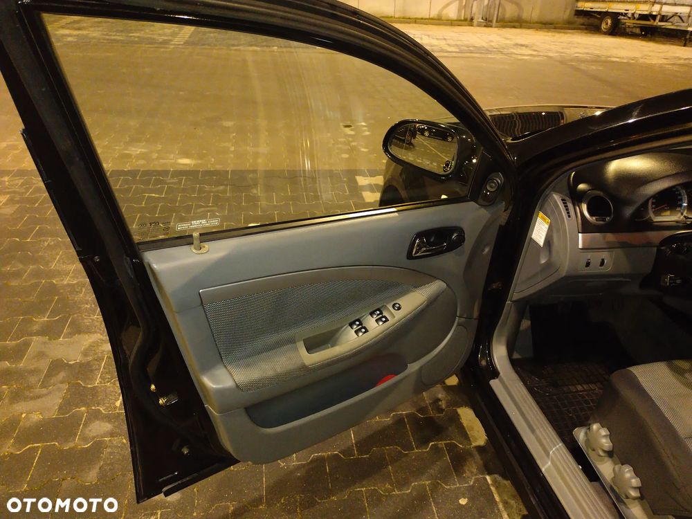 Chevrolet Lacetti 1.8 CDX - 9