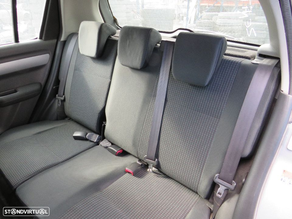 Suzuki Swift 1.3 DDIS 2006 - Peças Usadas (7681) - 7