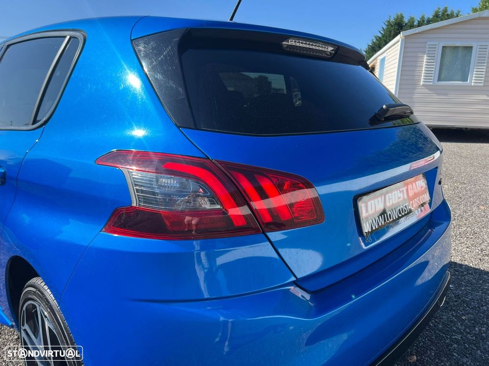 Peugeot 308 1.5 BlueHDi GT Line EAT8 - 35
