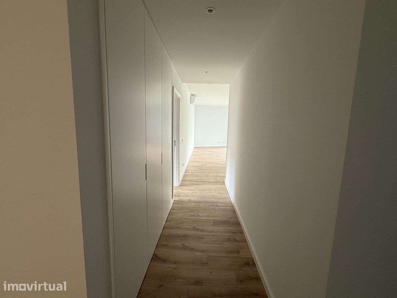 T2 Porto com terraço 28m2 - Grande imagem: 4/30