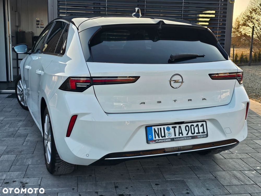 Opel Astra 1.2 Turbo Automatik Elegance - 31