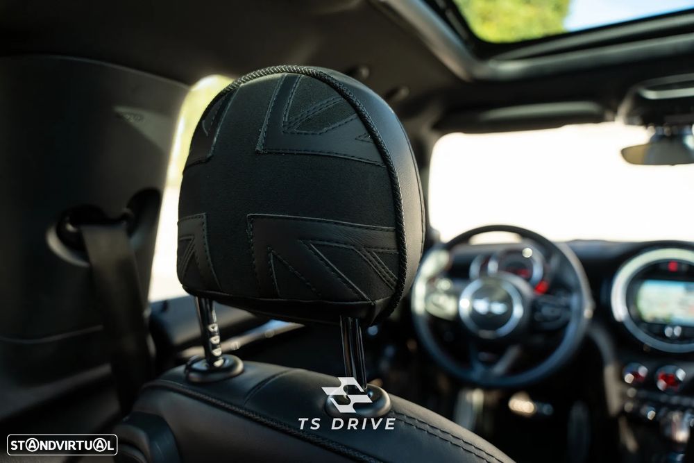 MINI 3 Portas John Cooper Works Sport Aut. - 29