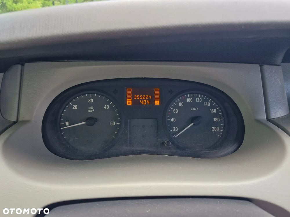 Opel Vivaro - 9