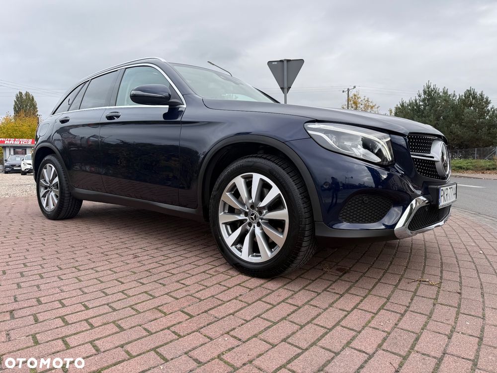 Mercedes-Benz GLC 250 4Matic 9G-TRONIC Exclusive - 27
