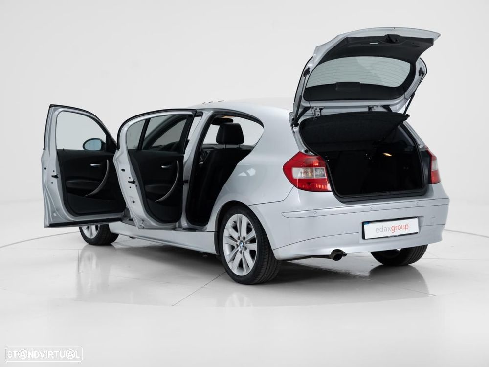 BMW 120 - 6