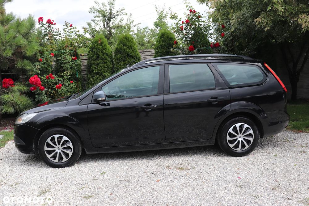 Ford Focus 1.6 TDCi DPF Black Magic - 2