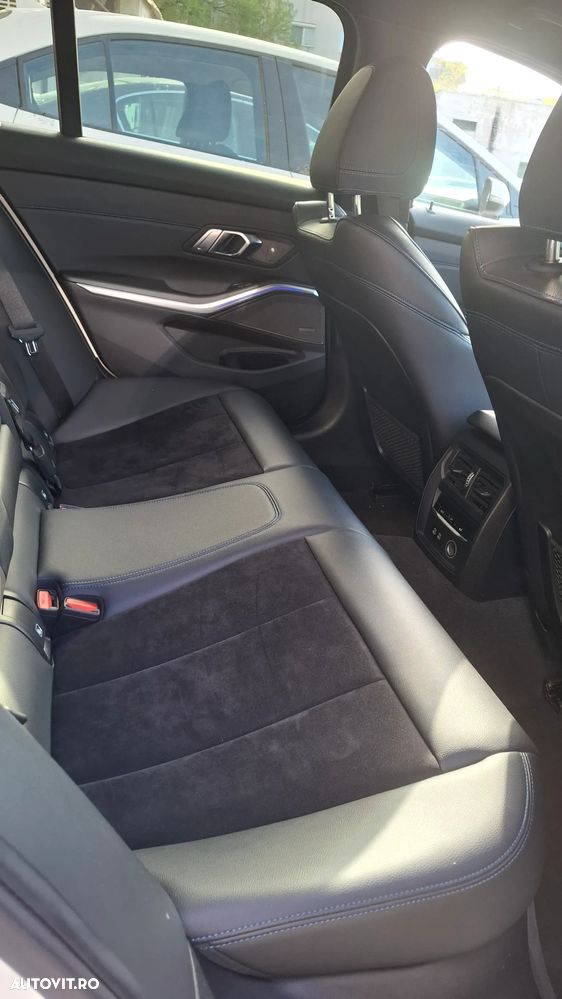 BMW Seria 3 320i Aut. Edition M Sport Shadow - 19