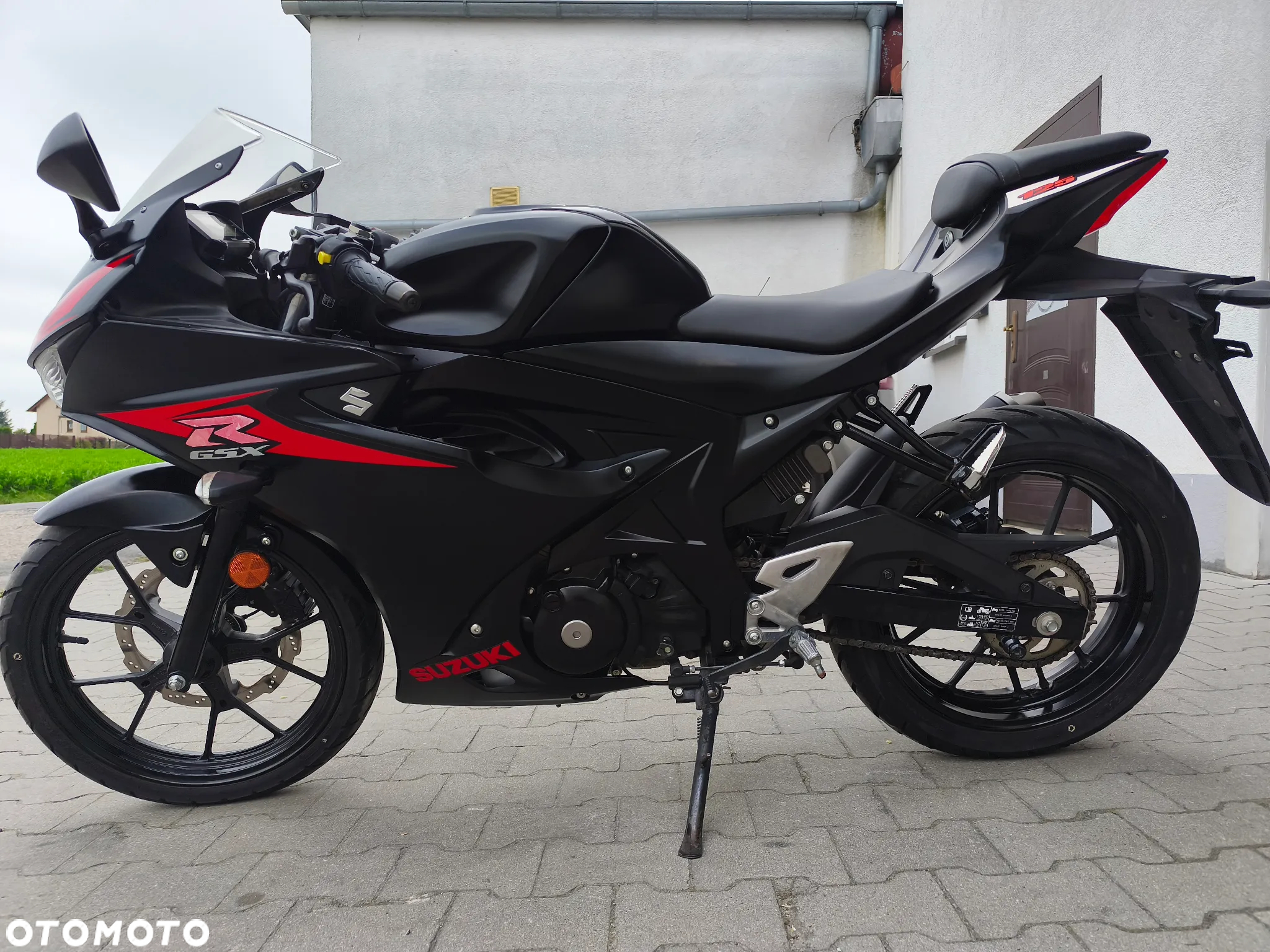 Suzuki GSX-R - 5