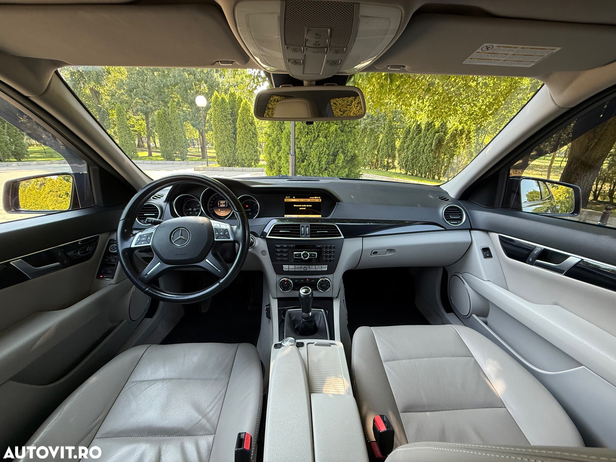 Mercedes-Benz C - 3