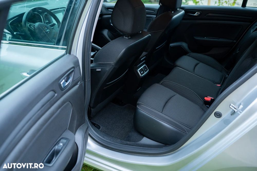 Renault Megane BLUE dCi 115 BUSINESS EDITION - 22