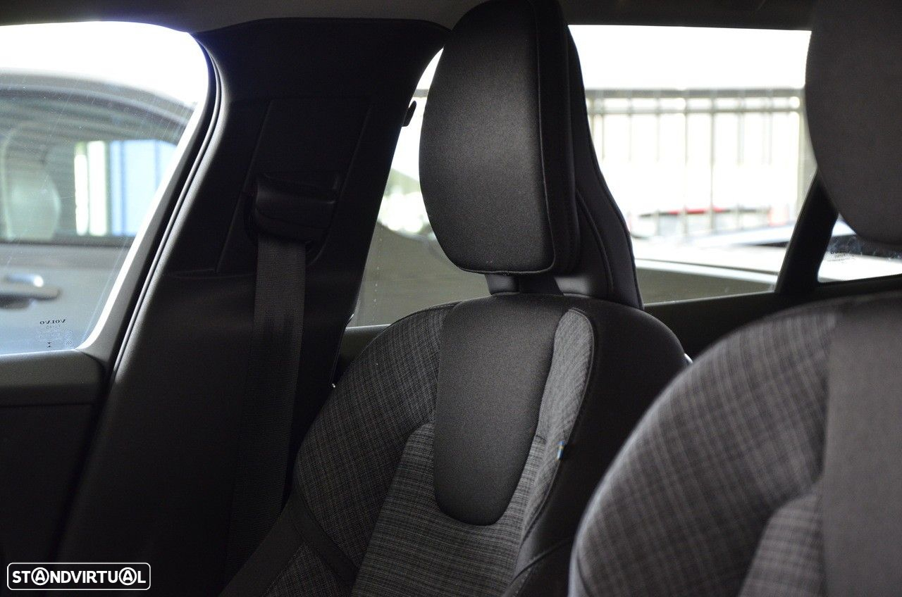 Volvo V60 2.0 T6 AWD TE Core - 7