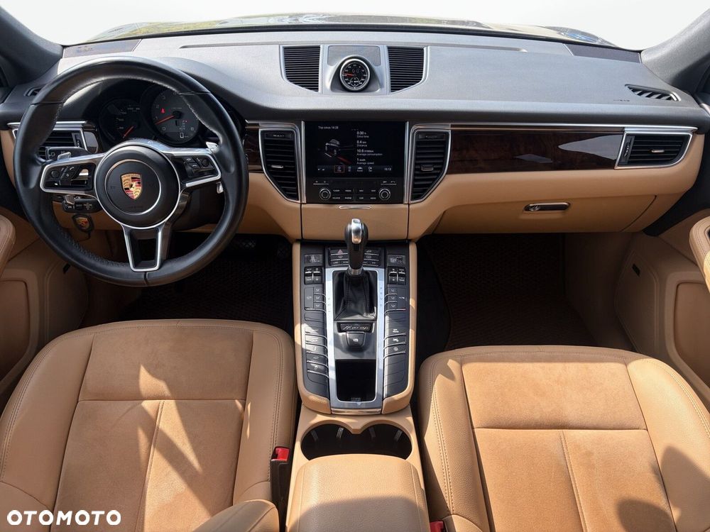 Porsche Macan S - 11