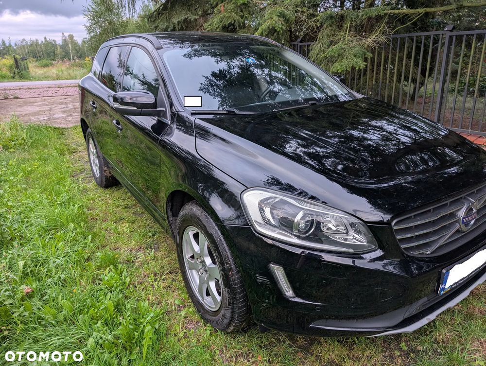 Volvo XC 60 D4 Momentum - 3
