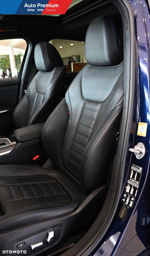 BMW Seria 3 330i xDrive M Sport - 13
