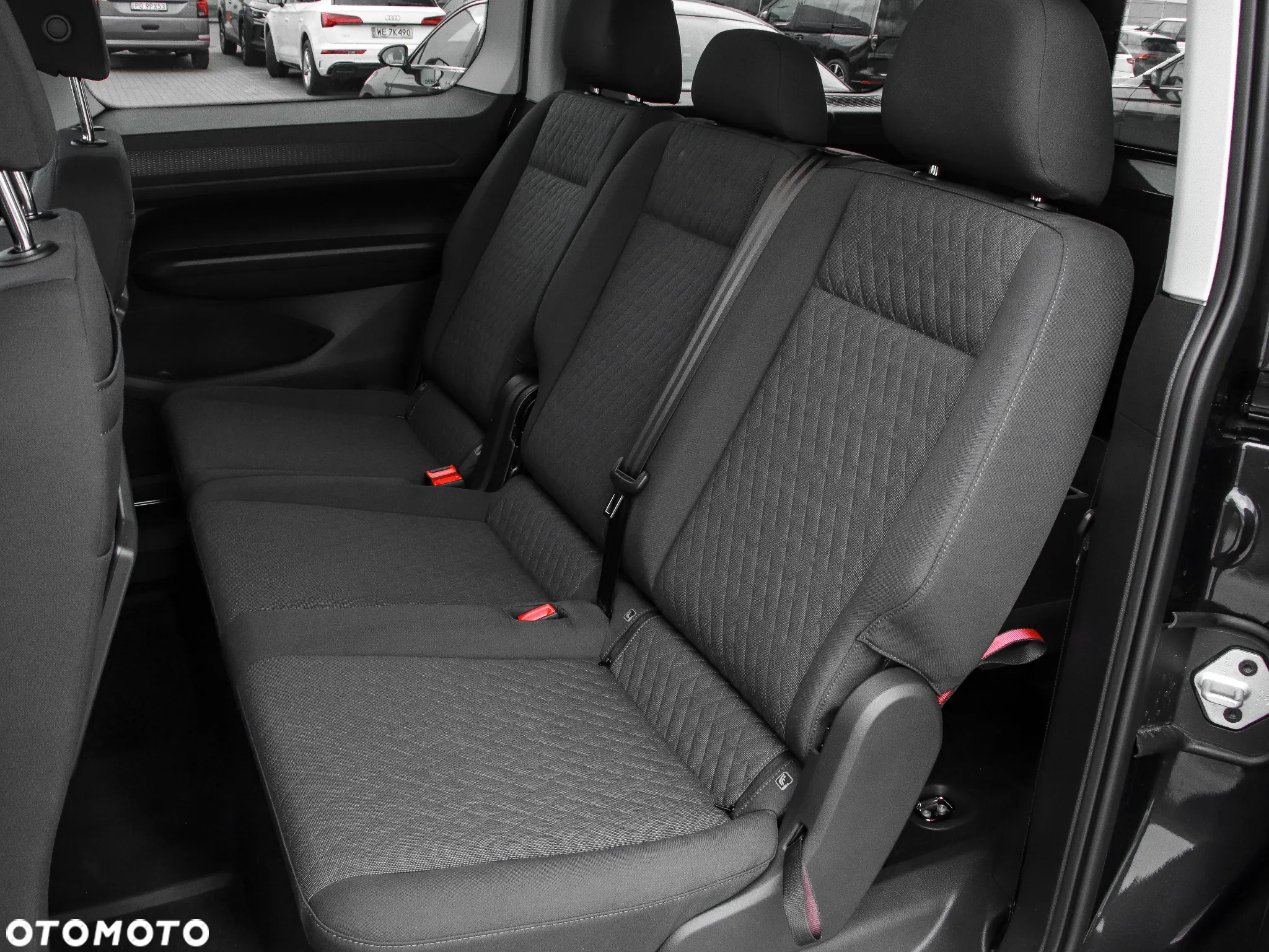 Volkswagen Caddy Maxi 1.5 TSI Life DSG - 12
