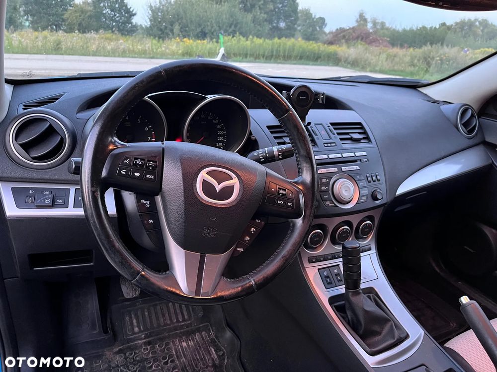 Mazda 3 1.6 Exclusive - 18
