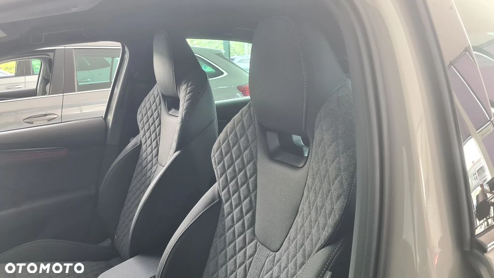 Skoda Octavia 1.5 TSI e-Tec Sportline DSG - 9