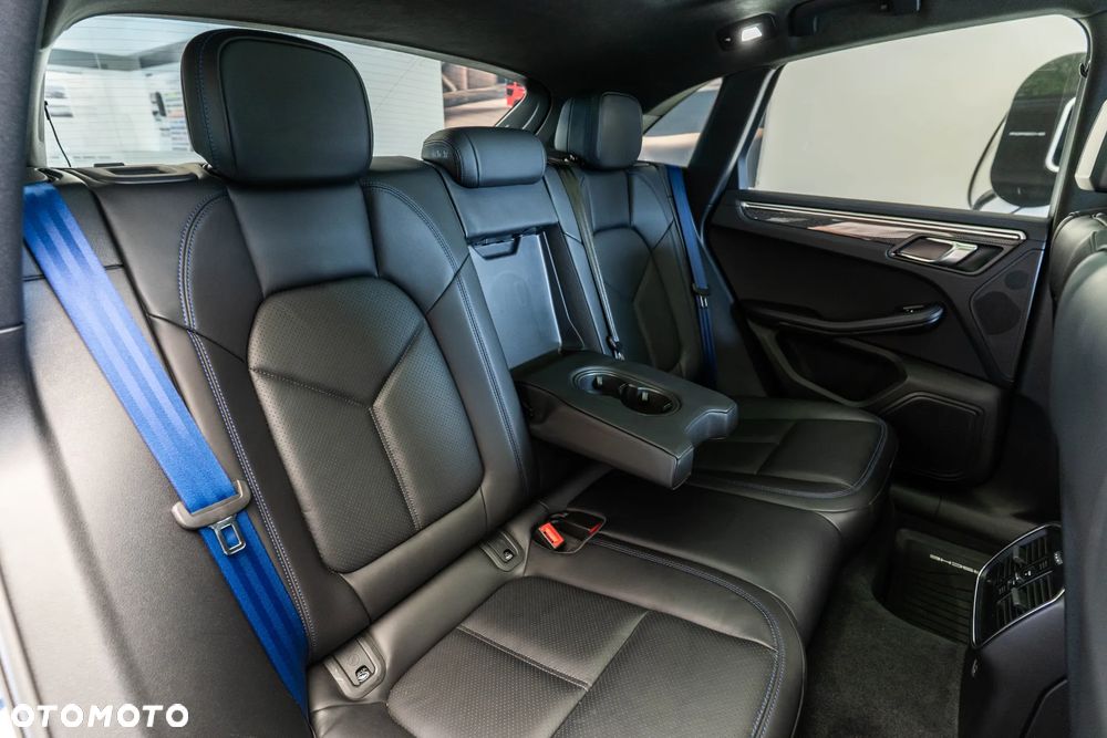 Porsche Macan - 14