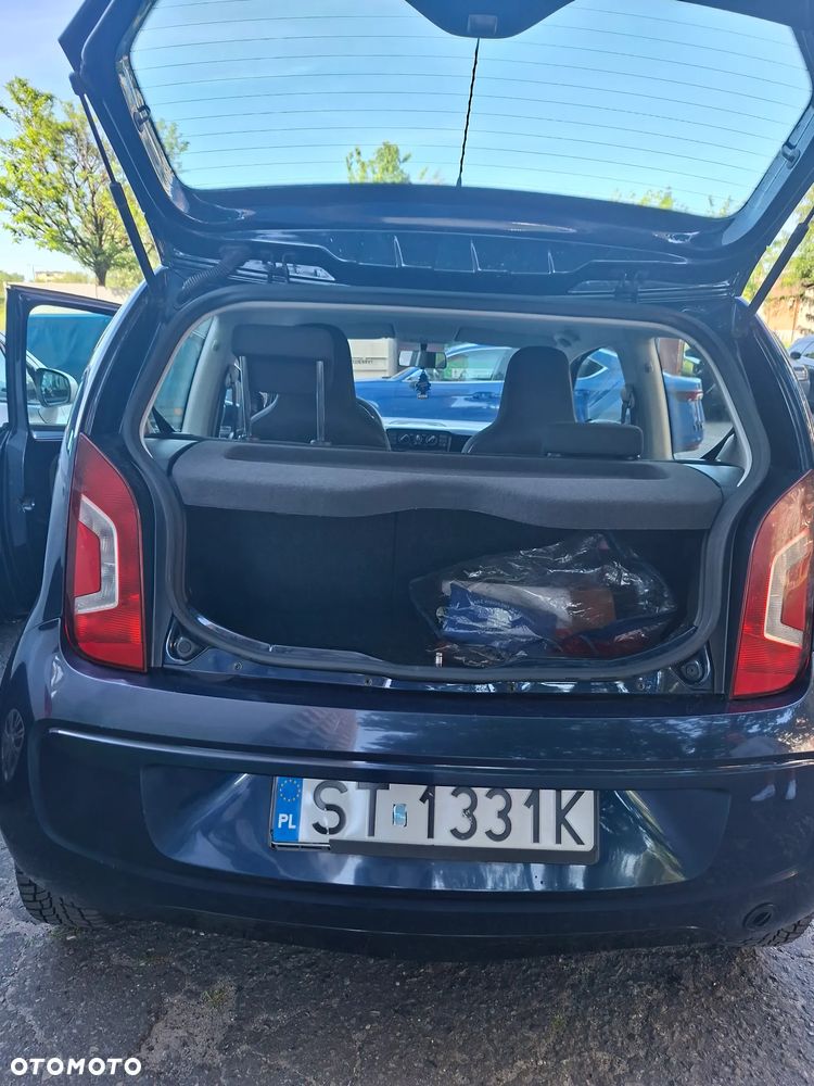 Volkswagen up! - 6