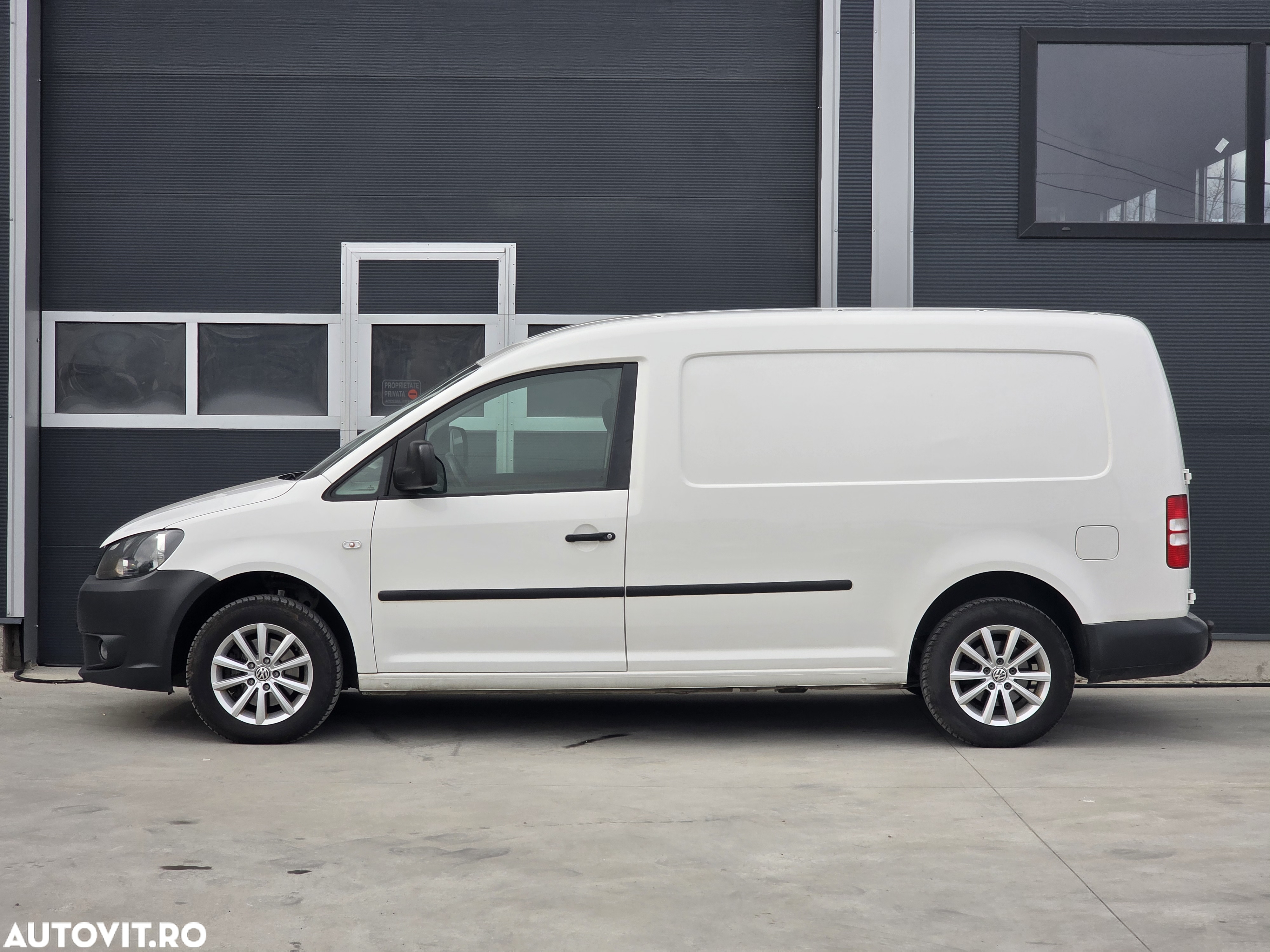 Volkswagen Caddy 1.6 TDI BlueMotion - 3