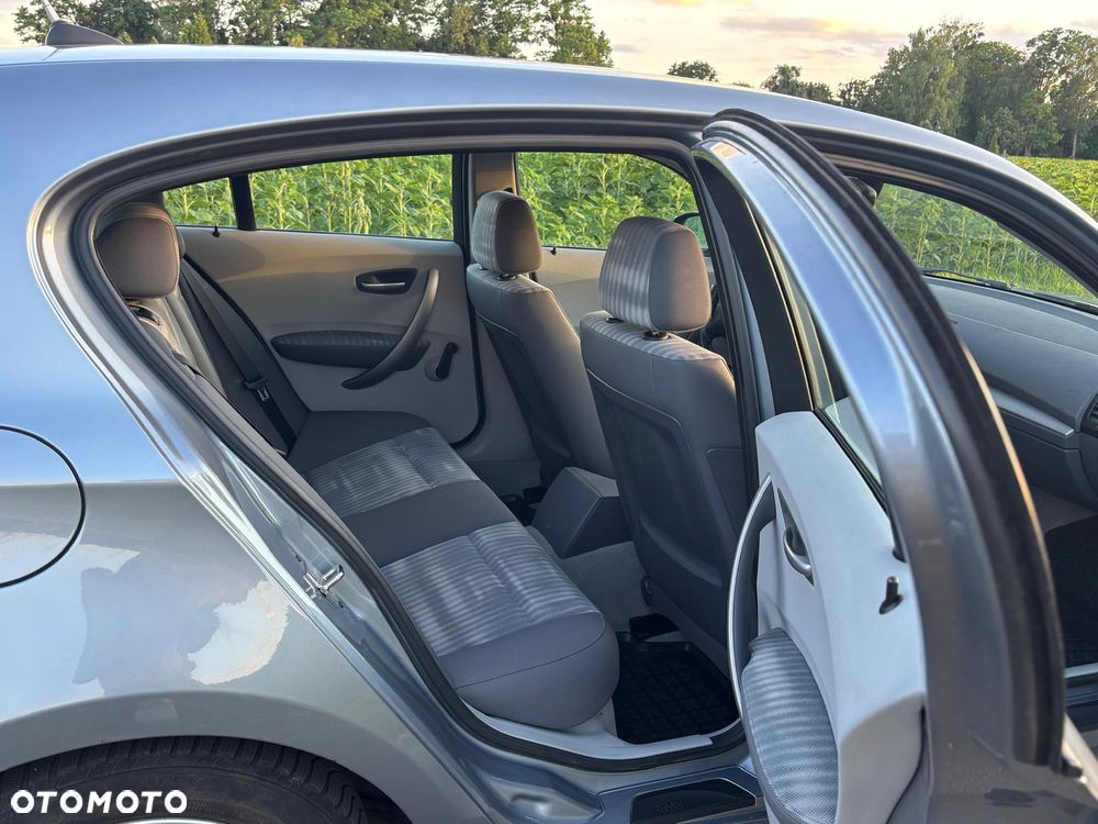 BMW Seria 1 - 18