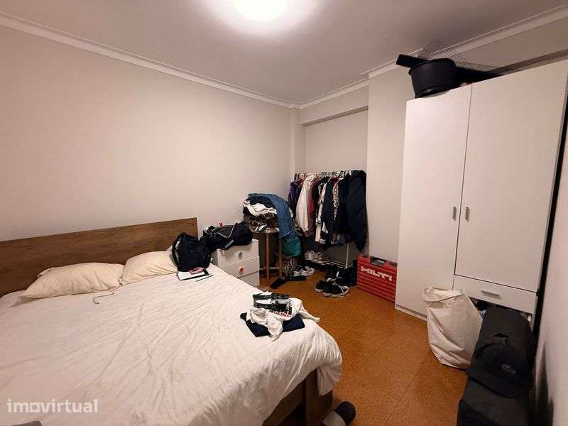 Apartamento T-2 (centro de Braga) - totalmente equipado e mobilado - Grande imagem: 5/10