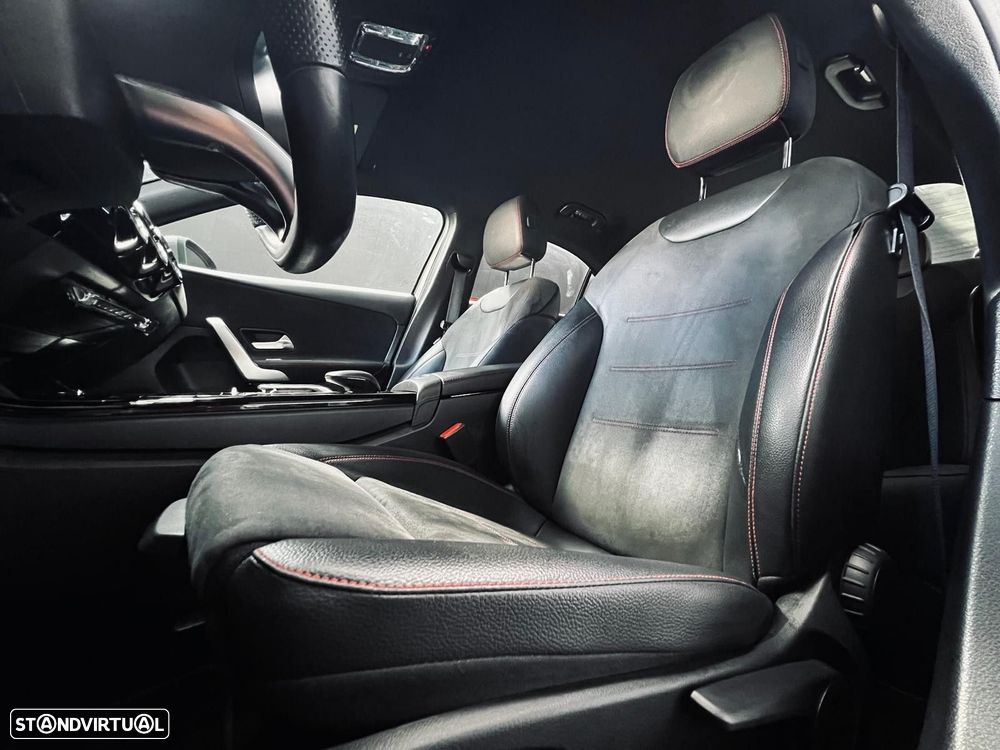 Mercedes-Benz A 250 - 35