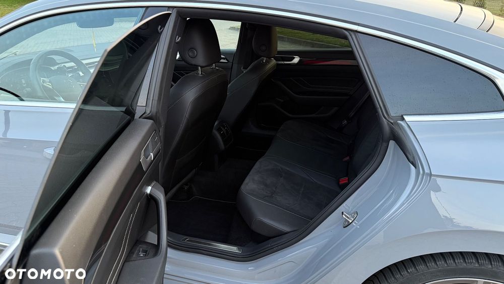 Volkswagen Arteon 2.0 TSI R-Line DSG - 19