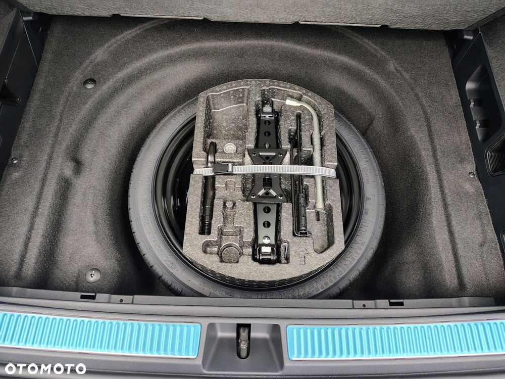 Volkswagen Passat - 10