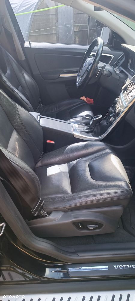 Volvo XC 60 - 16