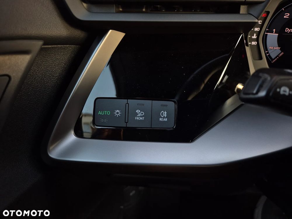 Audi A3 Sportback - 16