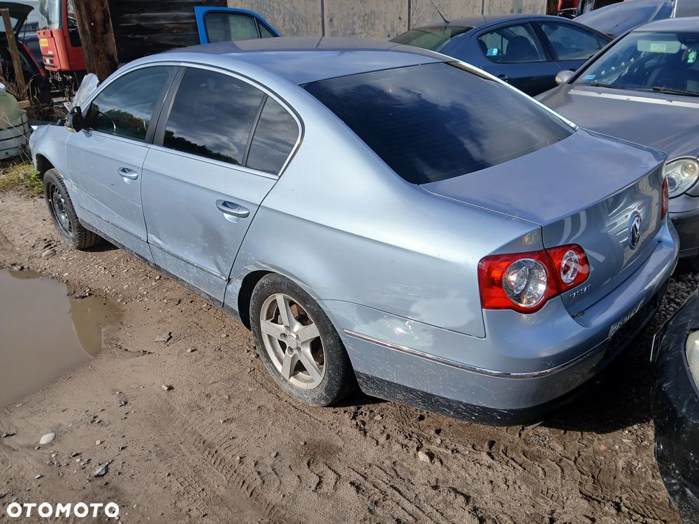 volkswagen passat b6 fotel kanapa deska kokpit podsufitka boczek podłokietnik licznik - 1