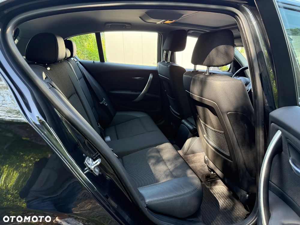 BMW Seria 1 116i Edition Sport - 12