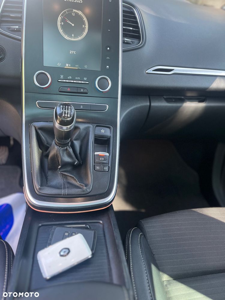 Renault Grand Scenic ENERGY dCi 110 INTENS - 26