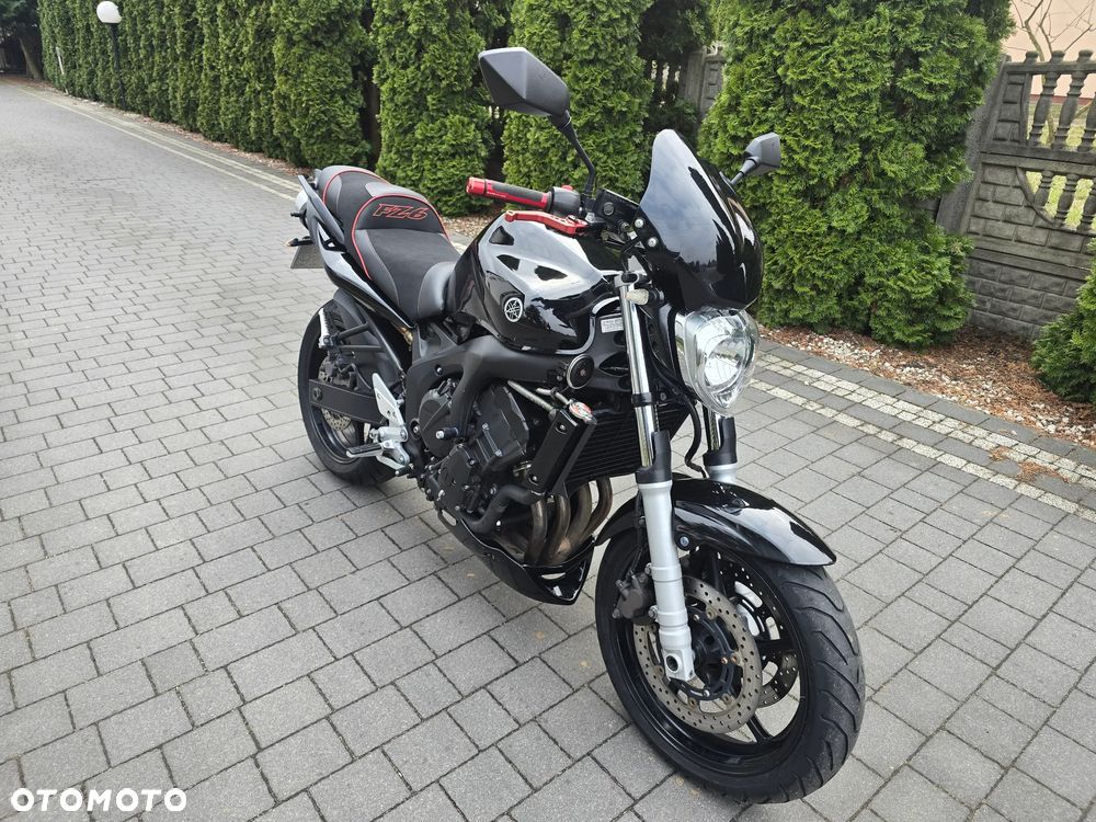 Yamaha FZ6 - 3