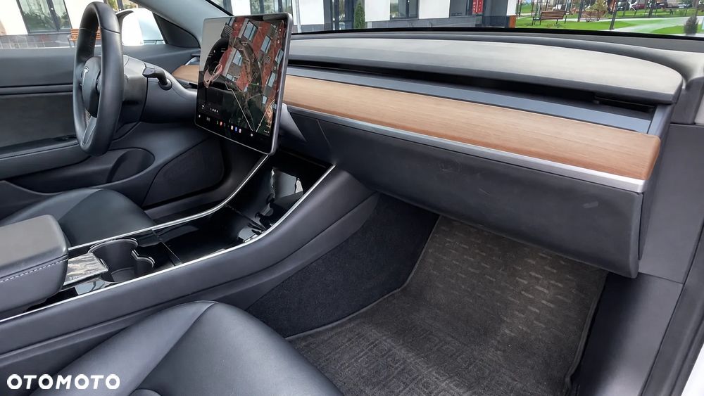 Tesla Model 3 Allradantrieb Dual Motor Performance - 11