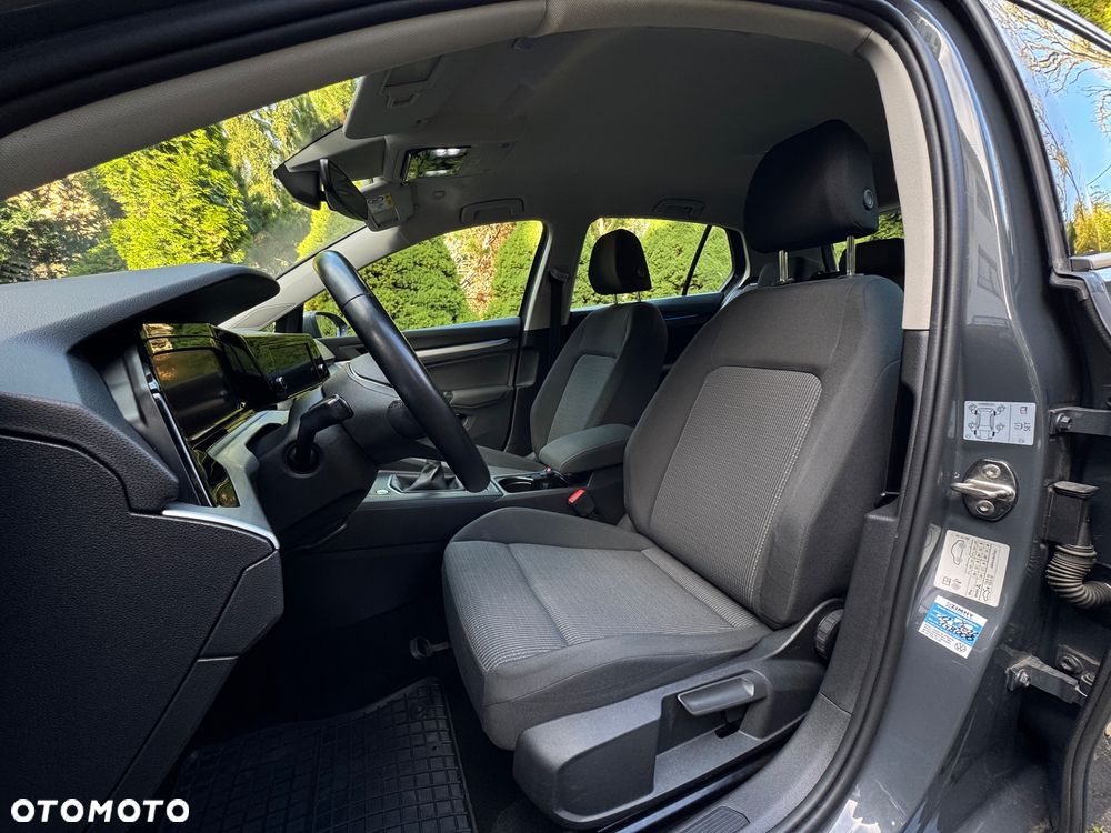 Volkswagen Golf VIII 1.5 TSI EVO Life - 13