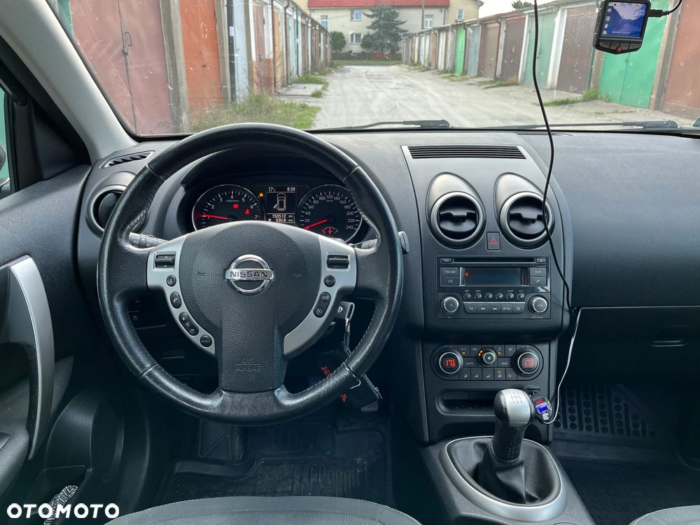Nissan Qashqai - 11
