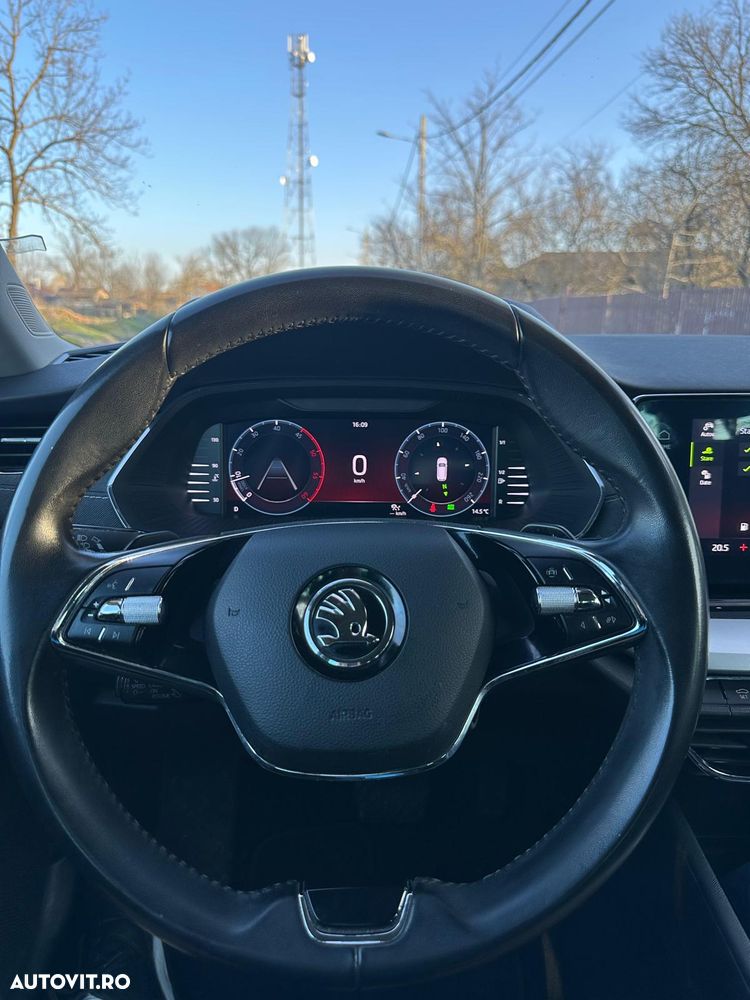 Skoda Octavia 2.0 TDI DSG Edition - 2