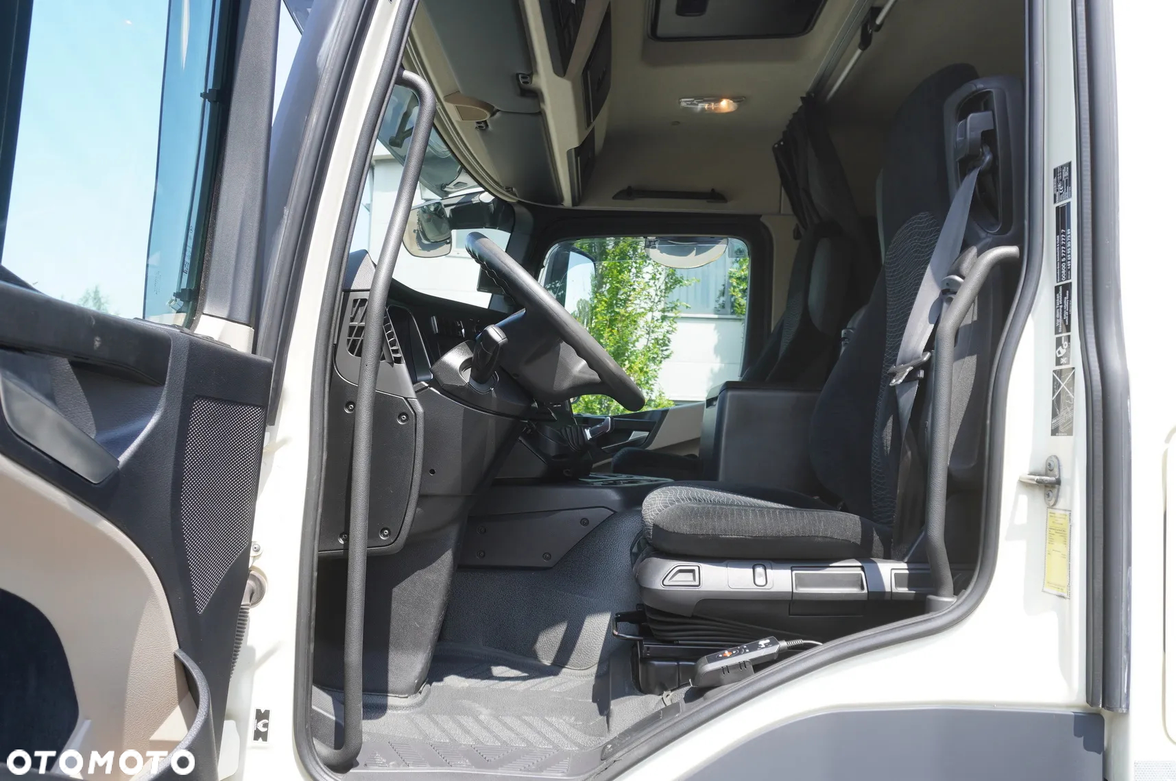 Mercedes-Benz Actros 1840 / NOWA Wywrotka 3-stronna 10 EPAL / Blokada mostu / Ład. 10 t - 18