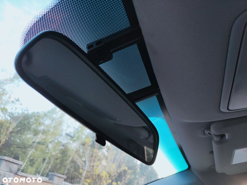 Hyundai i30 blue Kombi 1.6 GDi Style - 22